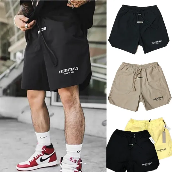 https://essentialshood.com/shorts/